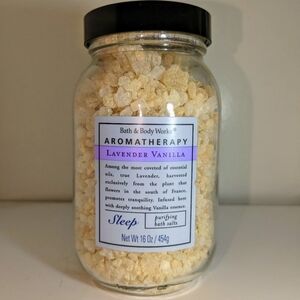 Lavender Vanilla Bath Salts Aromatherapy Bath Body Works NEW